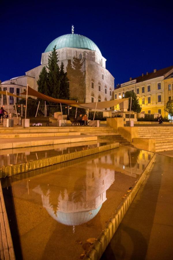 Casa Victoria Διαμέρισμα Πετς Εξωτερικό φωτογραφία